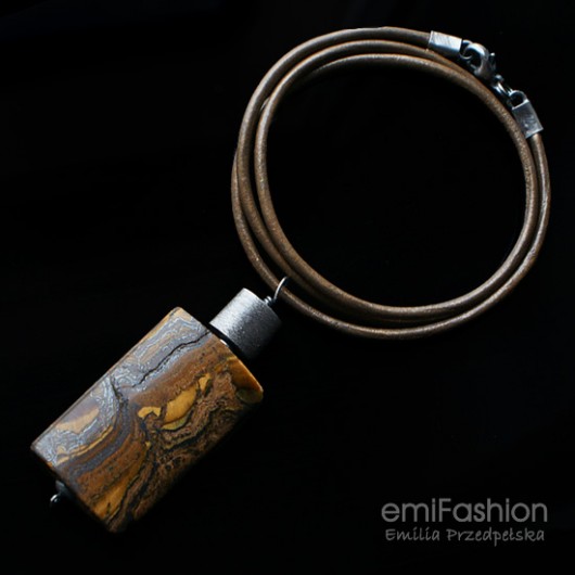 W brązach MAREMI Jewelry