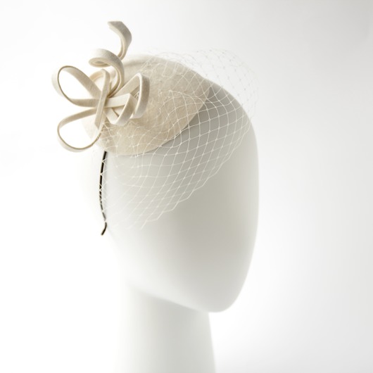 Ślubne ozdoby do włosów Fascynator   #100