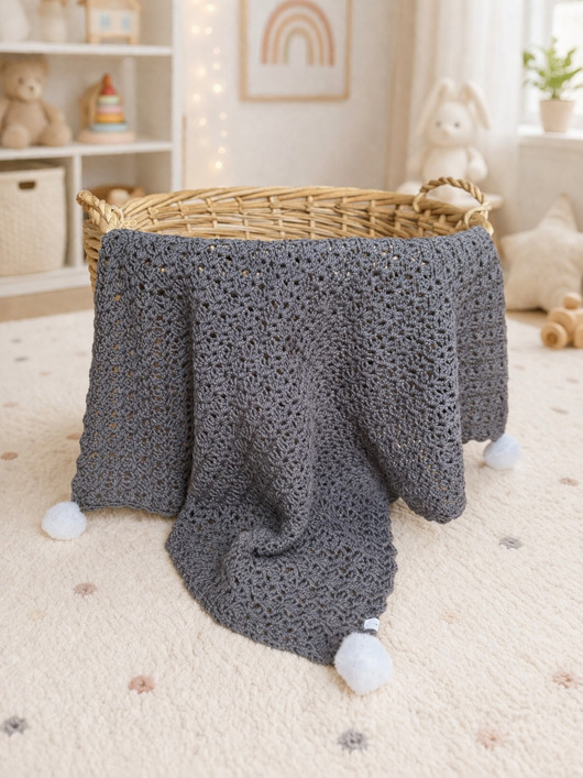 kocyki, kołderki, pościel dla dzieci Kocyk dziecięcy  Coco wełna merino bawełna z pomponami 63x70 handmade