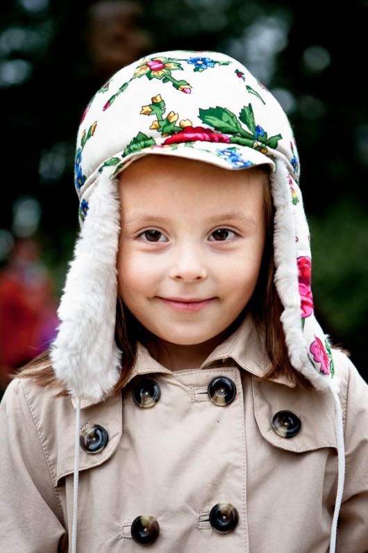 Czapka dziecieca ekrii folk moxos