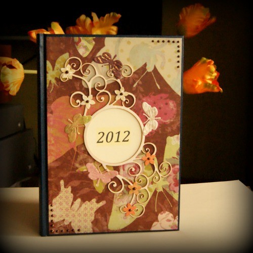 Stylowy Kalendarz na 2012 rok - na prezent Z Papieru Tworzone