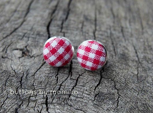 buttons by momilio Momilio
