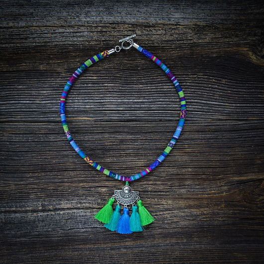 Etniczny naszyjnik z chwostami Mró Soutache