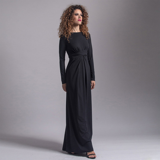 Cristina maxi black milita nikonorov