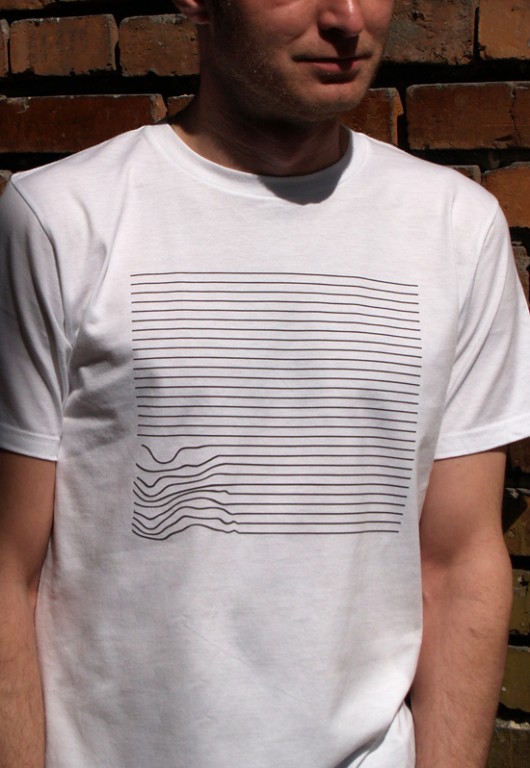 DeKompozycja / T-shirt Eko mmhm