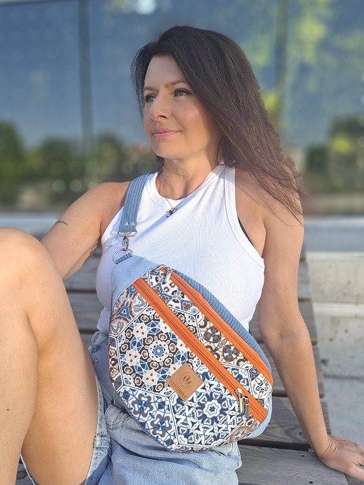 saszetka nerka Nerka XL z weluru i sztruksu Lizbona