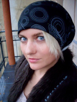 między ciszą a ciszą korniki się kiszą ruda klara
