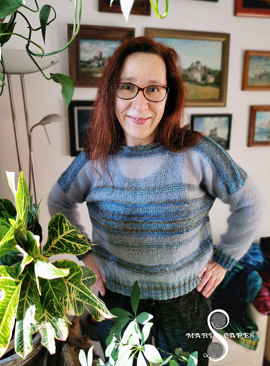 swetry damskie  Ręcznie dziergany "piórkowy" sweterek (mohair, jedwab, wełna) S-M