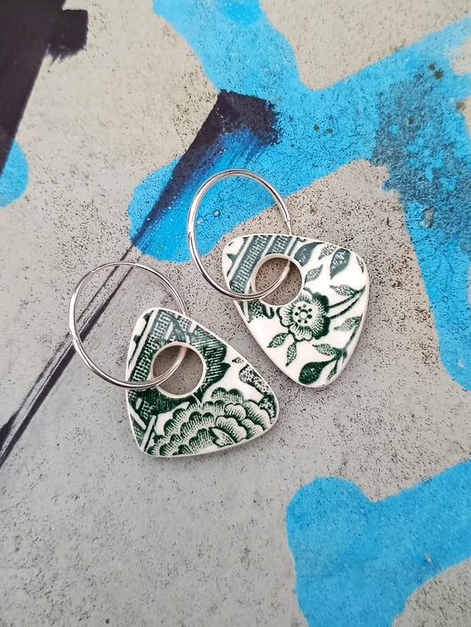 kolczyki ceramiczne Kolczyki ceramiczne w zielone kwiaty koła dwustronne