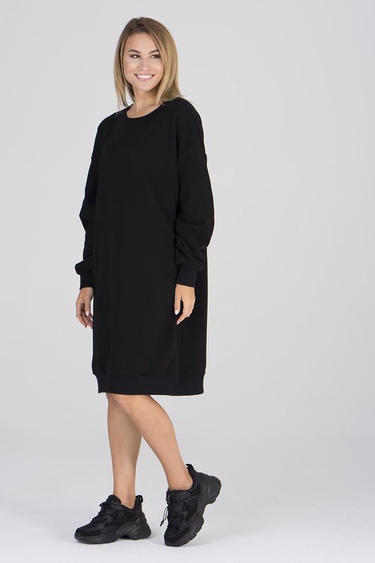 sukienki midi damskie Sukienka z dresowej dzianiny z serduszkiem czarna