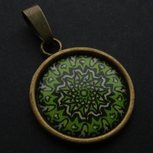 Wisiorek Mandala Nadziei Iris Szarooka