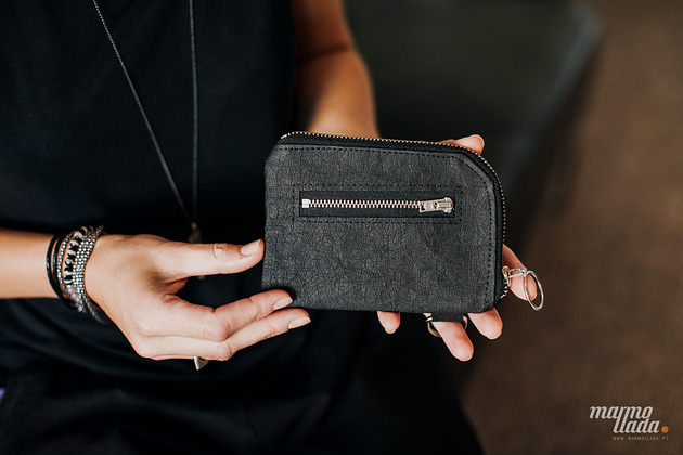 portfele damskie Marmollada - portfel z papieru czarny