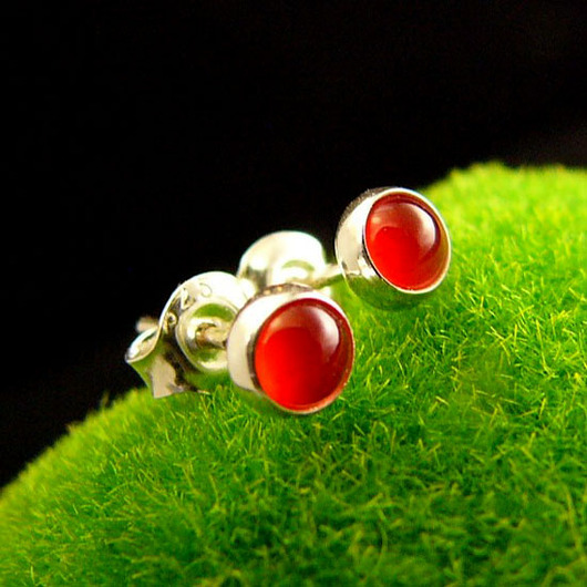 kolczyki z kamieniami Kolczyki Drobinki z Karneolem - Karneol Srebro 4 mm