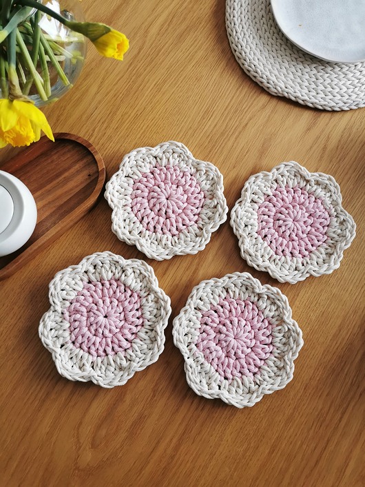 podkładki do kuchni Podkładki na stół wiosenne kwiatki 4 szt.