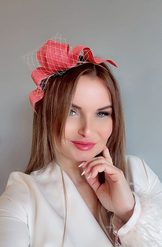 fascynatory Fascynator  NOEMI PLUS koralowy  oraz inne kolory