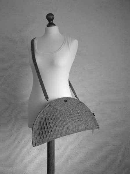 STRETCH ME ! felt label