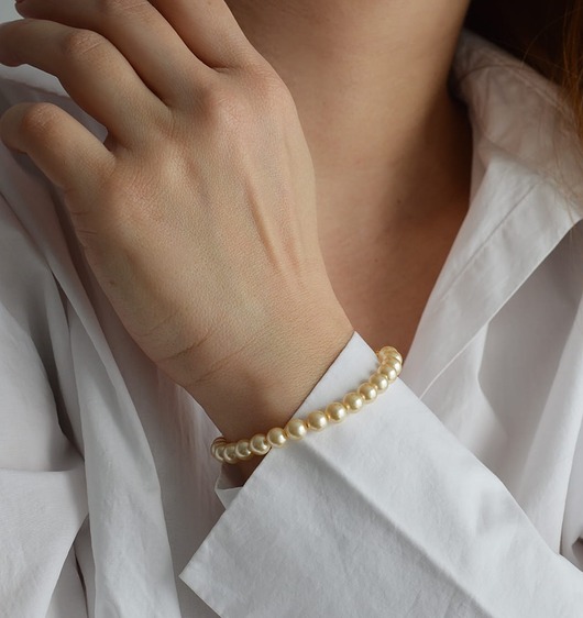 bransoletki z kamieni naturalnych Bransoletka z kremowych pereł Swarovskiego