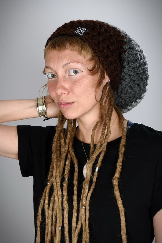czapki damskie DreadLove Triquence 92 - BRĄZOWA