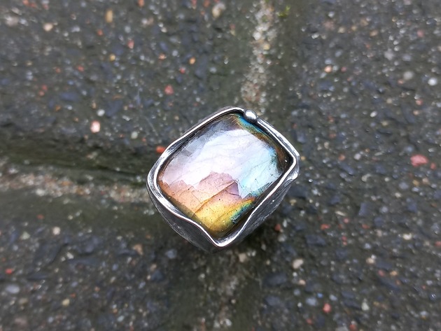 pierścionki - różne Paleta barw - pierścionek regulowany