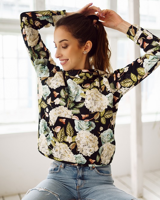 Bluza z kapturem Blacky bee Pinky Planet