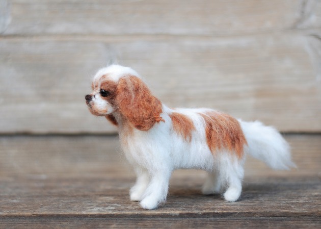 figurki i rzeźby King Charles Spaniel Mianiatura