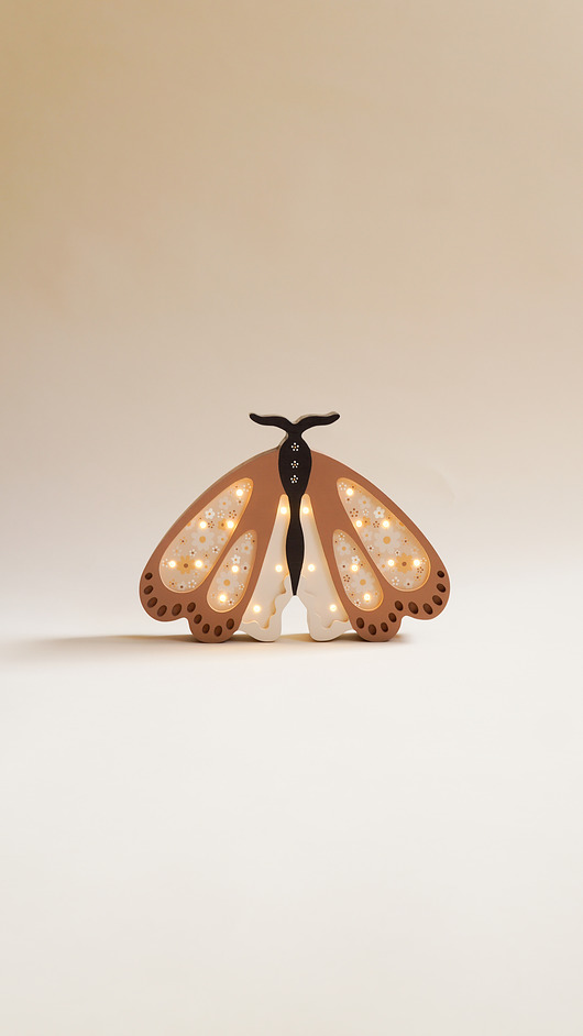 lampy do pokoju dziecka Drewniana Lampka Ćma - Brown