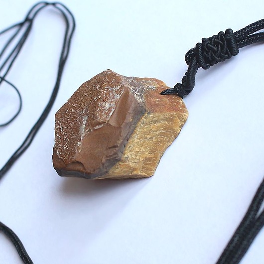 biżuteria męska TYGRYSIE OKO surowy wisior amulet