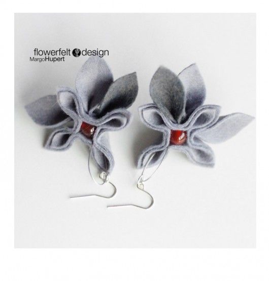 szare z karneolem FlowerFelt Design