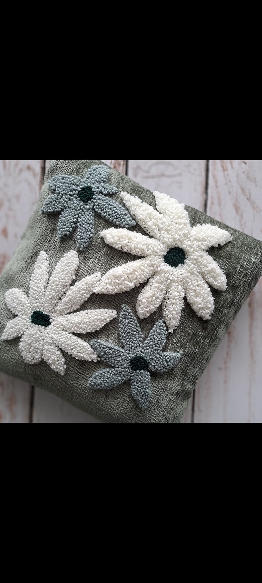poduszki plecione Poduszka kwiaty punch needle boho natural