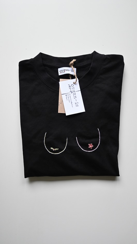 t-shirt damskie Koszulka z haftowanymi piersiami