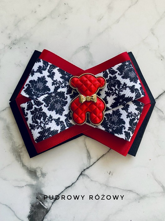 broszki Modowa Brosza z czerwonym  MISIEM Nowość