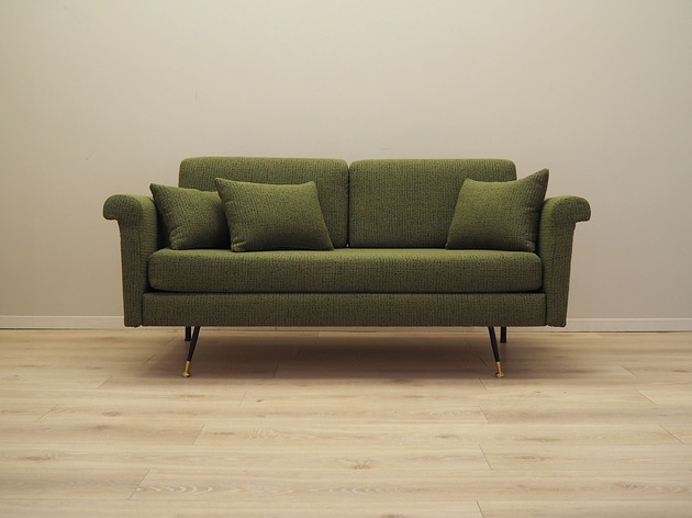 sofy i szezlongi Sofa zielona, włoski design, lata 60, produkcja: Włochy