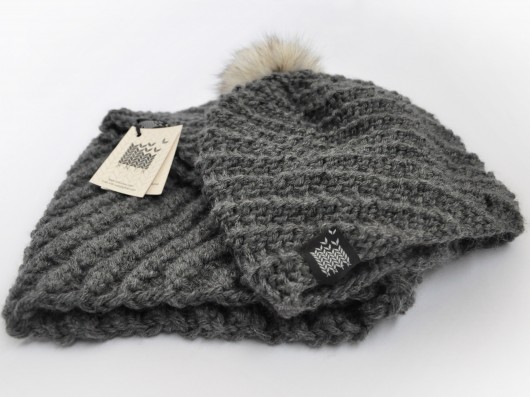 3x3 GREY KOMPLET Czapka + Tuba + Pompon futrzany KNTK