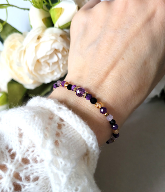 bransoletki z kamieni naturalnych Na BOGACTWO i obfitość