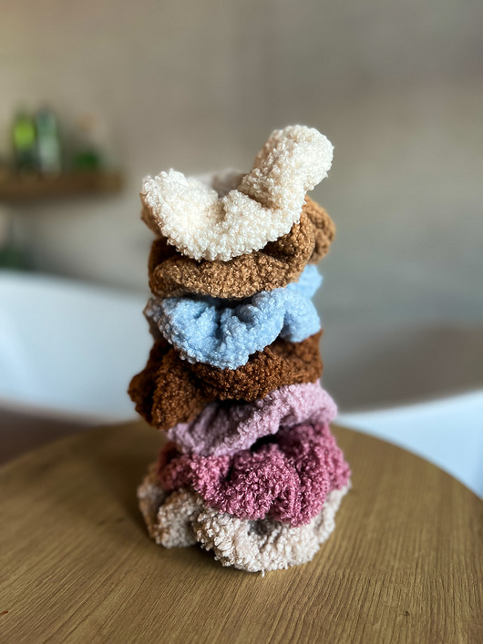 gumki do włosów Miękka, puszysta gumka do włosów scrunchie BRĄZOWA