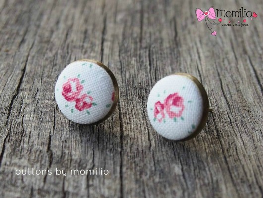 buttons by momilio Momilio