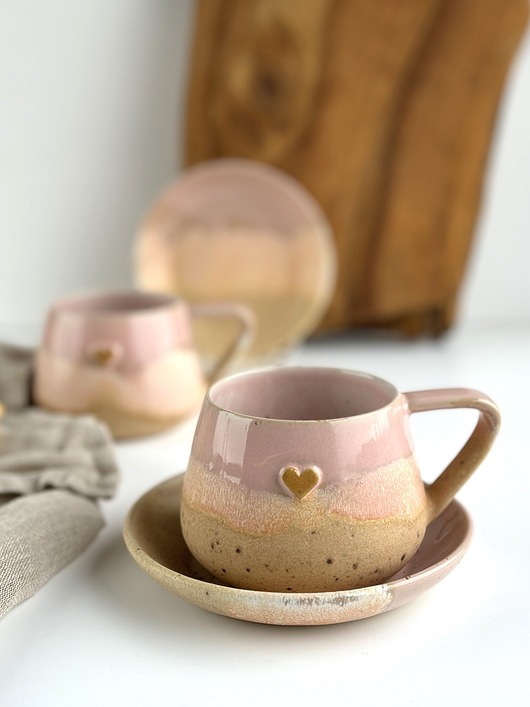 filiżanki Filiżanka Beczułka ręcznie robiona z sercem 250 ml - Różowe migdały
