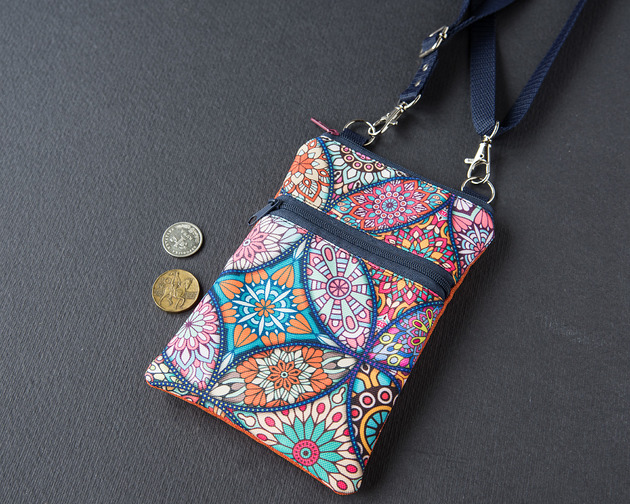 etui na telefon Etui na telefon z paskiem / Witraż