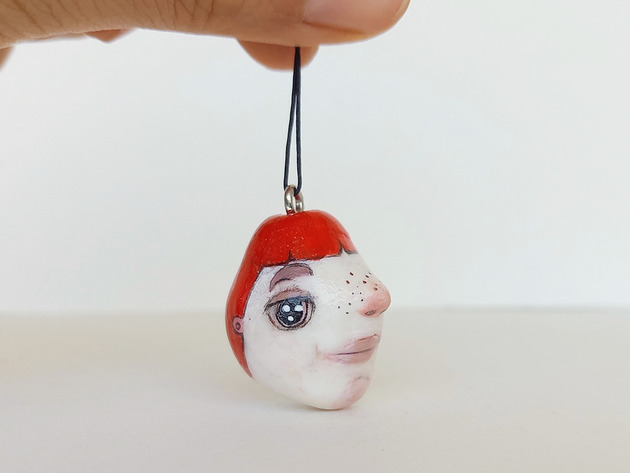 dodatki - różne Miniaturowa Główka Wisząca