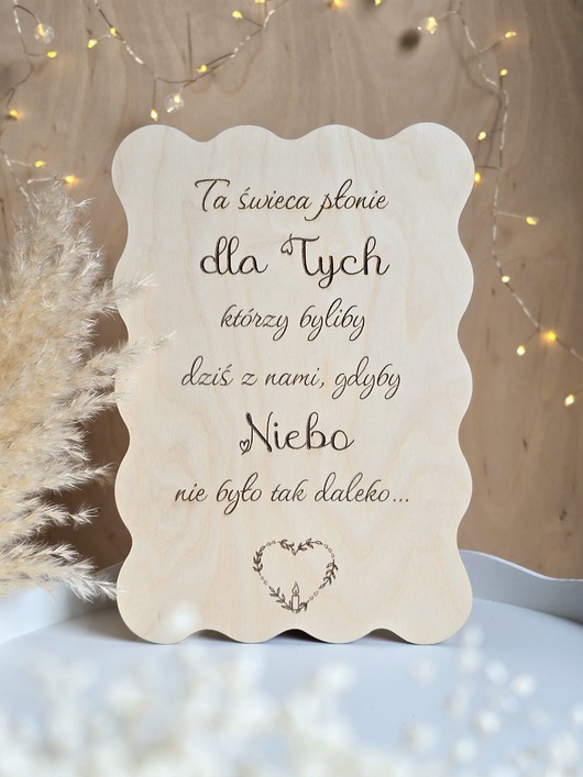 dodatki ślubne Drewniana tablica ślubna z grawerem - Ta świeca płonie..