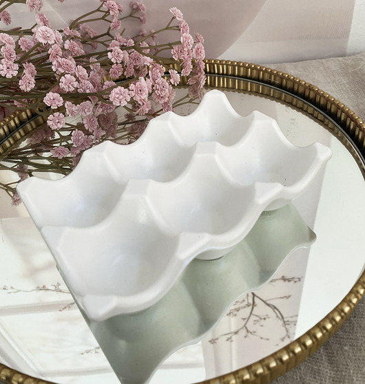 świeczniki i świece Ozdobna wytłaczanka do jajek dekoracyjna z gipsu 140x95x35mm