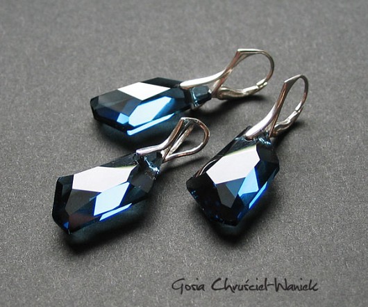 Szafirowy kryształ Swarovski Gosia Chruściel-Waniek