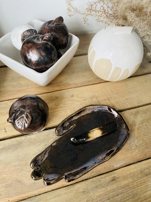 Podstawki pod kadzidełka Ręka podstawka na palo santo