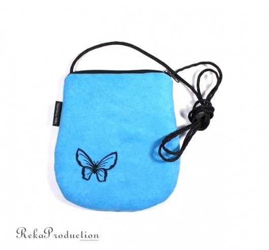 little blue with butterfly RękaProduction