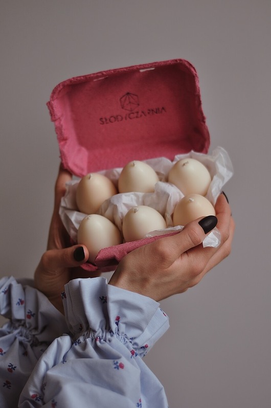 świece zapachowe Zestaw 6 świec sojowych JAJKA WIELKANOCNE W WYTŁACZANCE