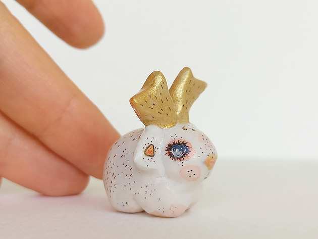 figurki i rzeźby Miniaturowa Figurka Rogatego Stworka