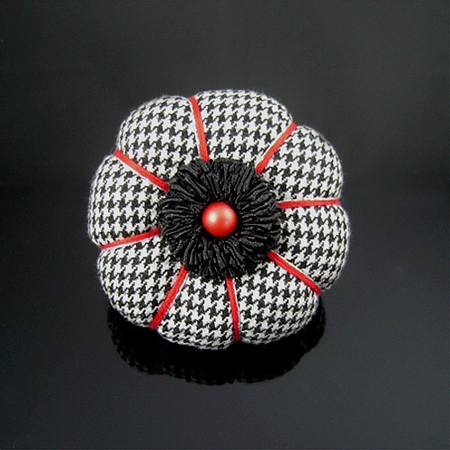 broszka Fluffy Puffy Flower b048 Inpamo