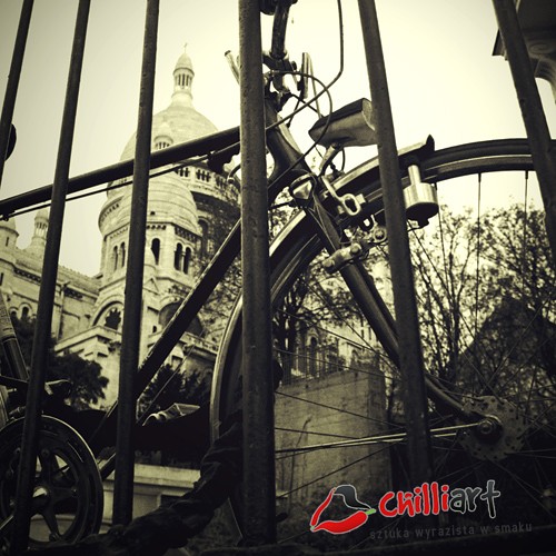 a Montmartre w ciepłych odcieniach Chilli Art