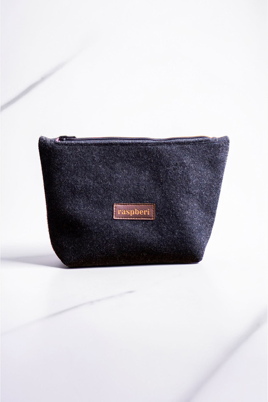 kosmetyczki Kosmetyczka MAXI z grafitowego flauszu