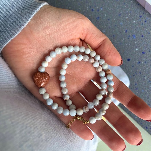 chokery Naszyjnik z błękitnego jadeitu z serduszkiem